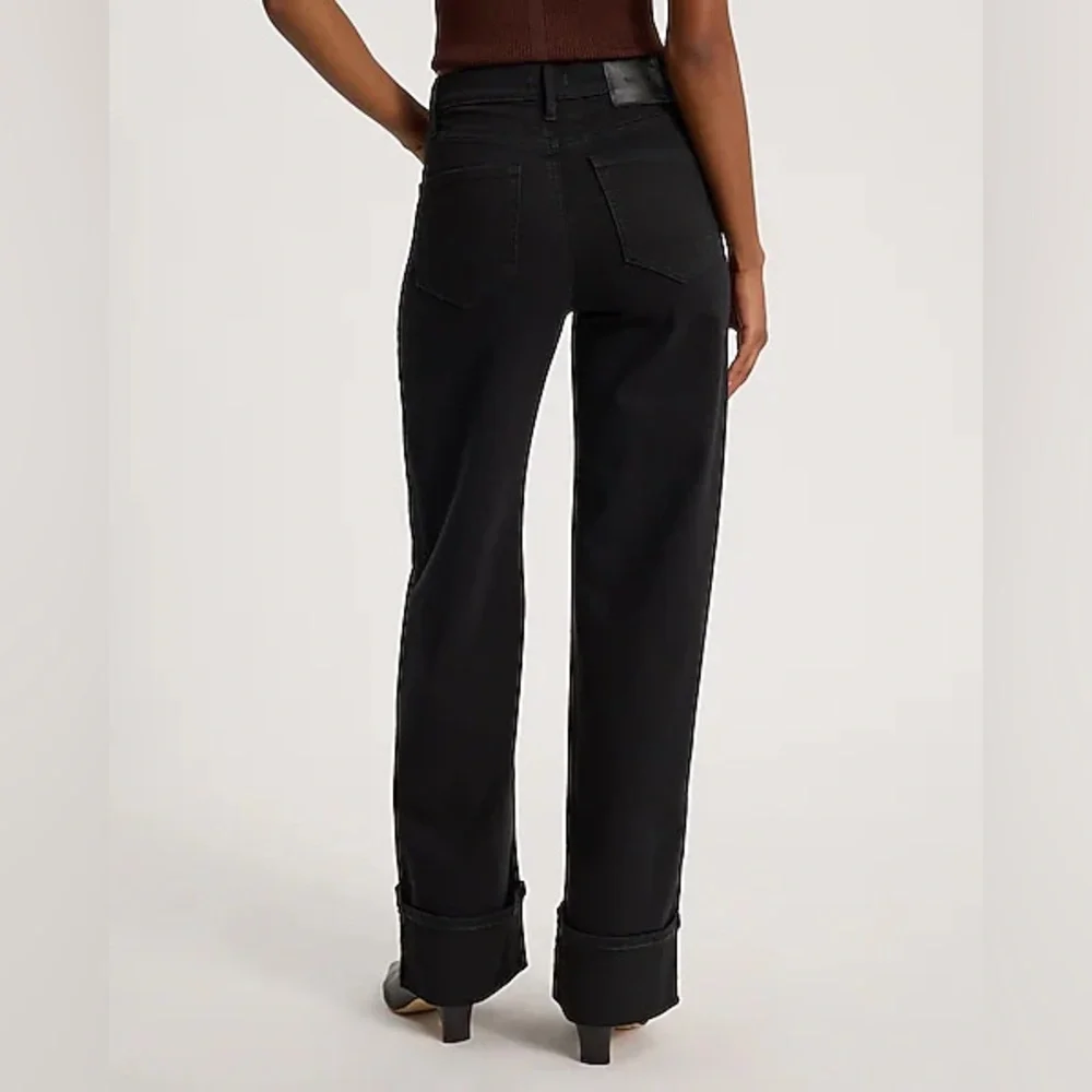 Women's Black Jeans - Picture 2 of 5